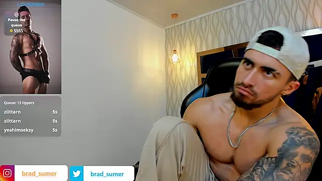 Brad_Summer live sex cam