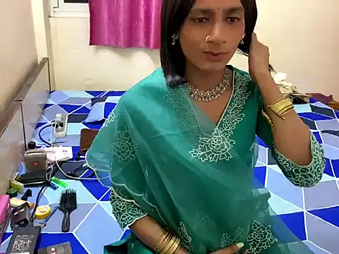 LuvLayla live sex cam