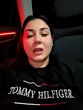 SaraViss20 live sex cam