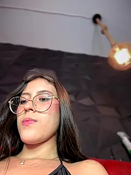 Juanita-Diaz live sex cam