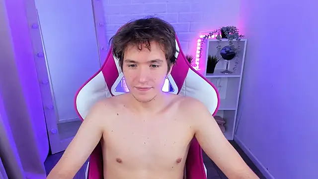 Ethansinful live sex cam