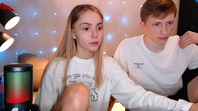 juliaanddima live sex cam