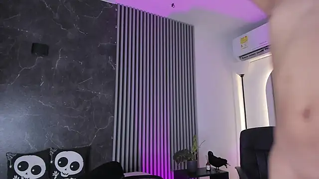 AdammClark1 live sex cam