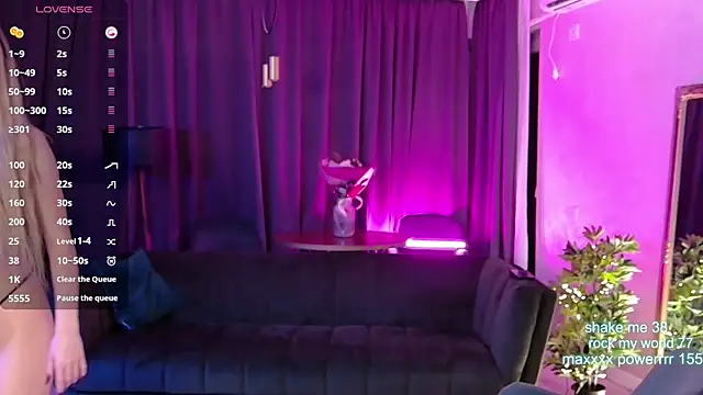 CutiePie69__ live sex cam
