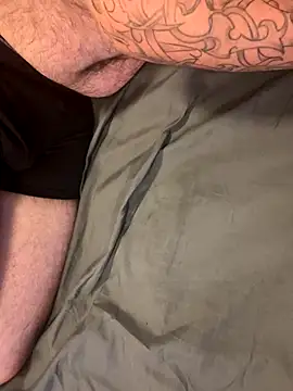 Dan8736 live sex cam