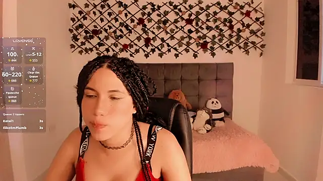Lilith_Miller21 live sex cam