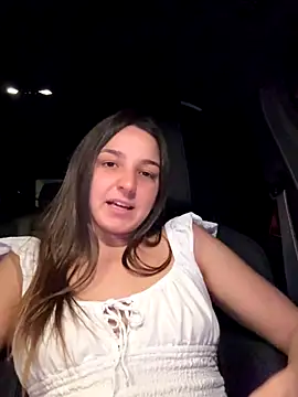 DoriDeluxe66 live sex cam