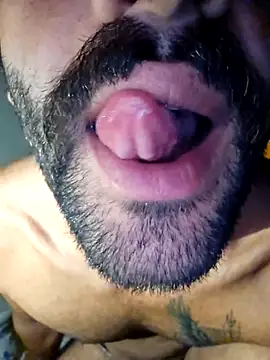 ogiday124 live sex cam