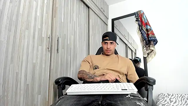 Ak_cbr live sex cam
