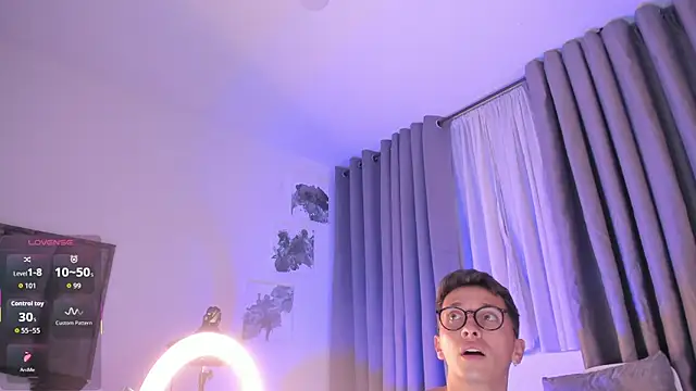 Thiago_jones live sex cam