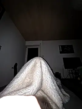 DerechteJunge live sex cam