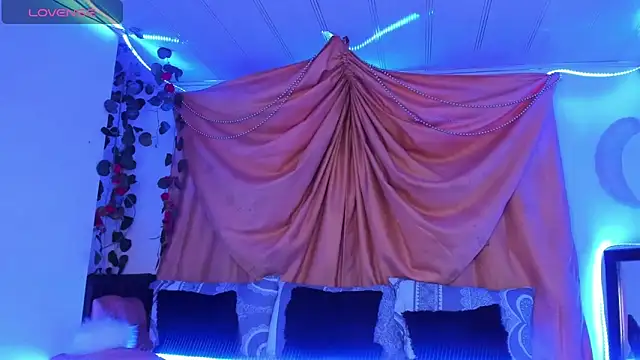 Ethan_Boyy live sex cam