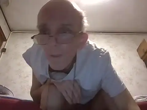 mariusica1@xh live sex cam