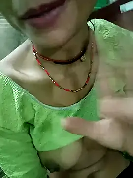 Shiya_janu live sex cam