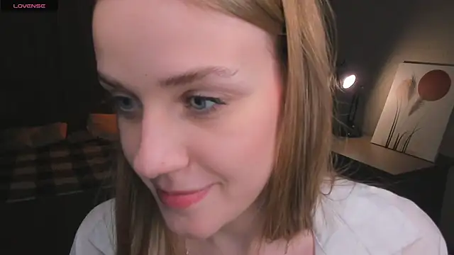 OdellaFrake live sex cam