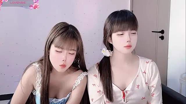 TT-XXTT live sex cam