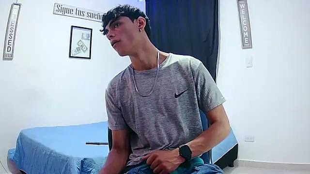 harrytomson_1 live sex cam