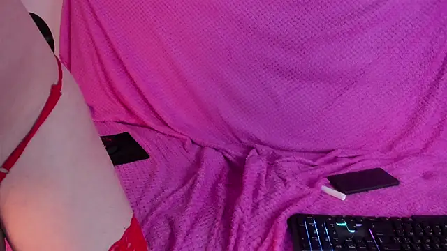 Charlottee_slave live sex cam