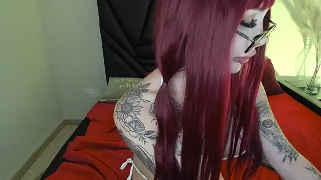 Scarbadgirl_ live sex cam