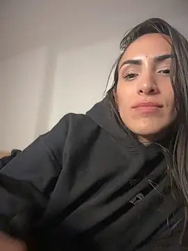 alessandra-a live sex cam