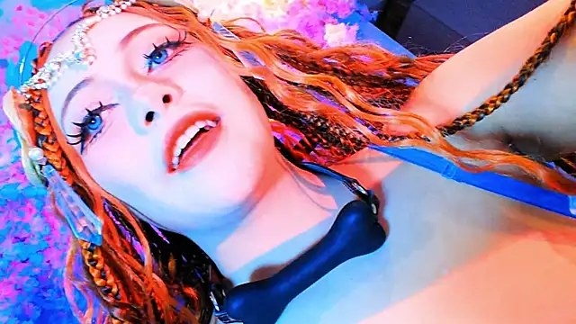 seraphine23 live sex cam