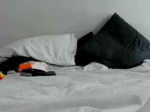 Iscariot19 live sex cam