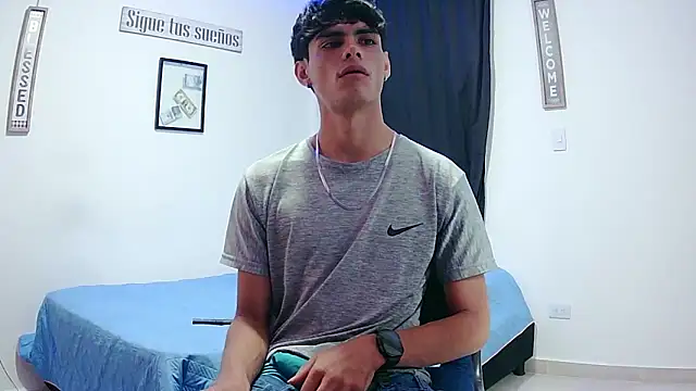harrytomson_1 live sex cam