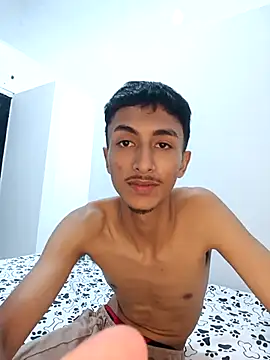 Iam_Delirio live sex cam