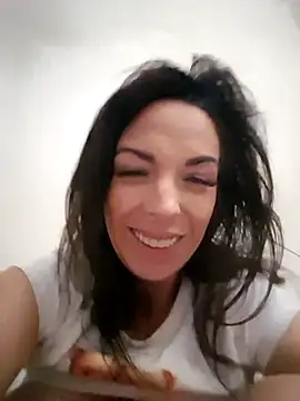 Almmaxxxx live sex cam