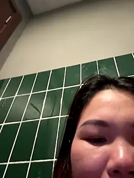 Emily_9xx live sex cam