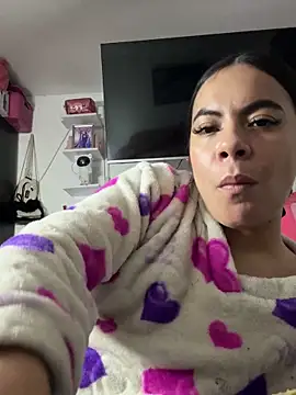 lindaa__ live sex cam