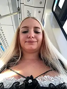Milkyy_wway live sex cam