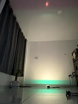 18_salo live sex cam