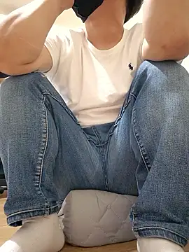 Tyyyggjju live sex cam