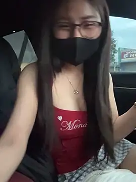 Linh_2004 live sex cam