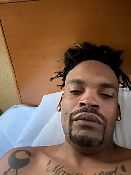 2HandsLong live sex cam