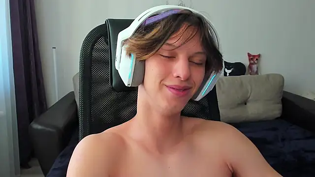 Ostin_meow live sex cam