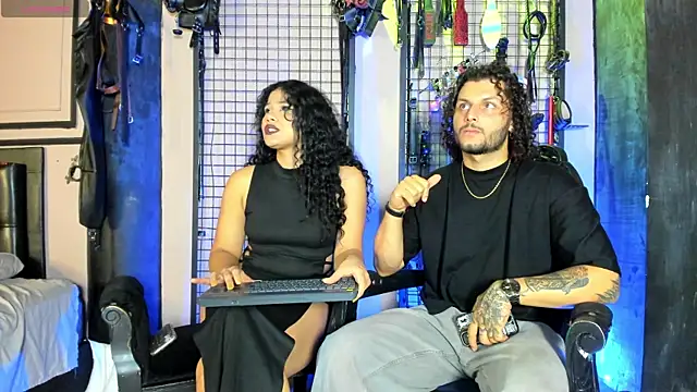 Twisted_Fantasy live sex cam