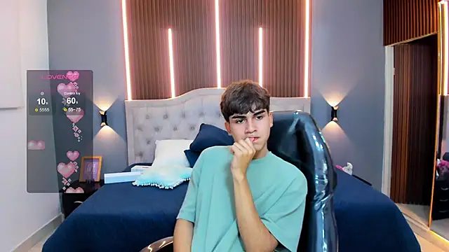 Tommy18__ live sex cam