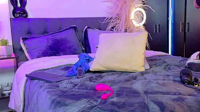 Rouse_Hilton live sex cam