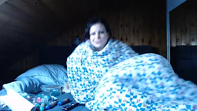 BoeseMoni1998 live sex cam
