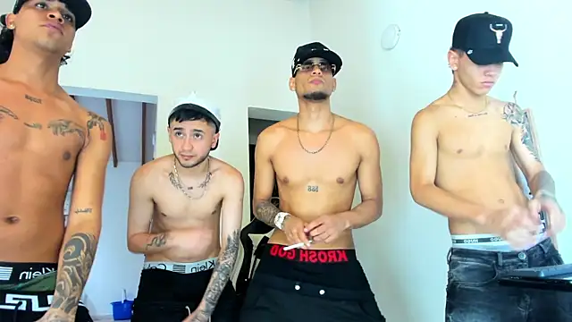 daddys_insanee live sex cam