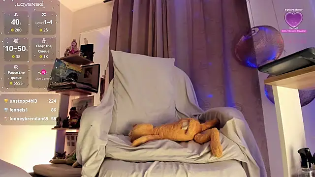 Venuslusty live sex cam