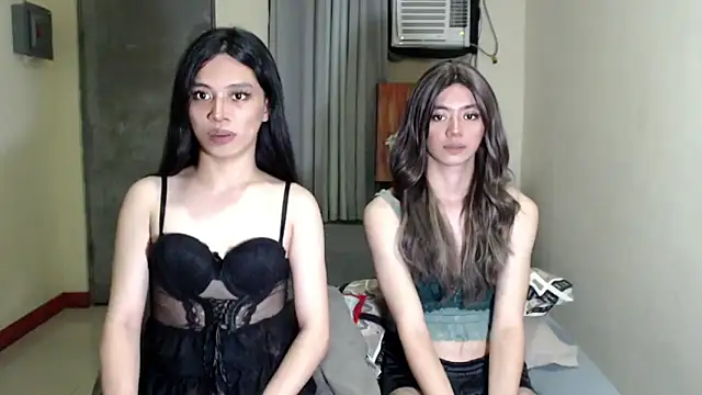ursassytrans live sex cam