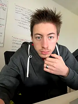 xy_monkeyBigCock live sex cam