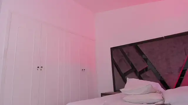 MarilynDupont live sex cam