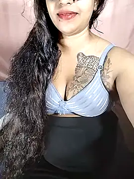 Sexy-Monikaa live sex cam