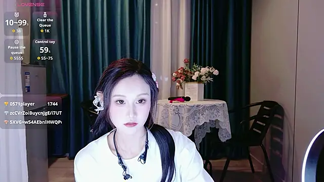 schoolgirl-nurse live sex cam