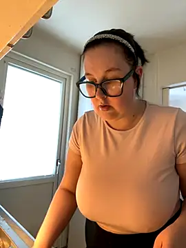 Misssmilf live sex cam
