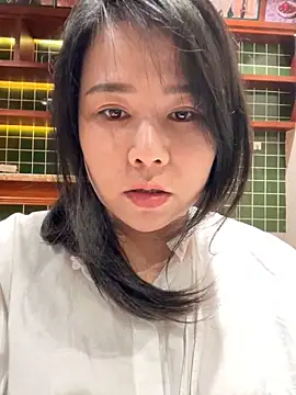 Alice9988 live sex cam